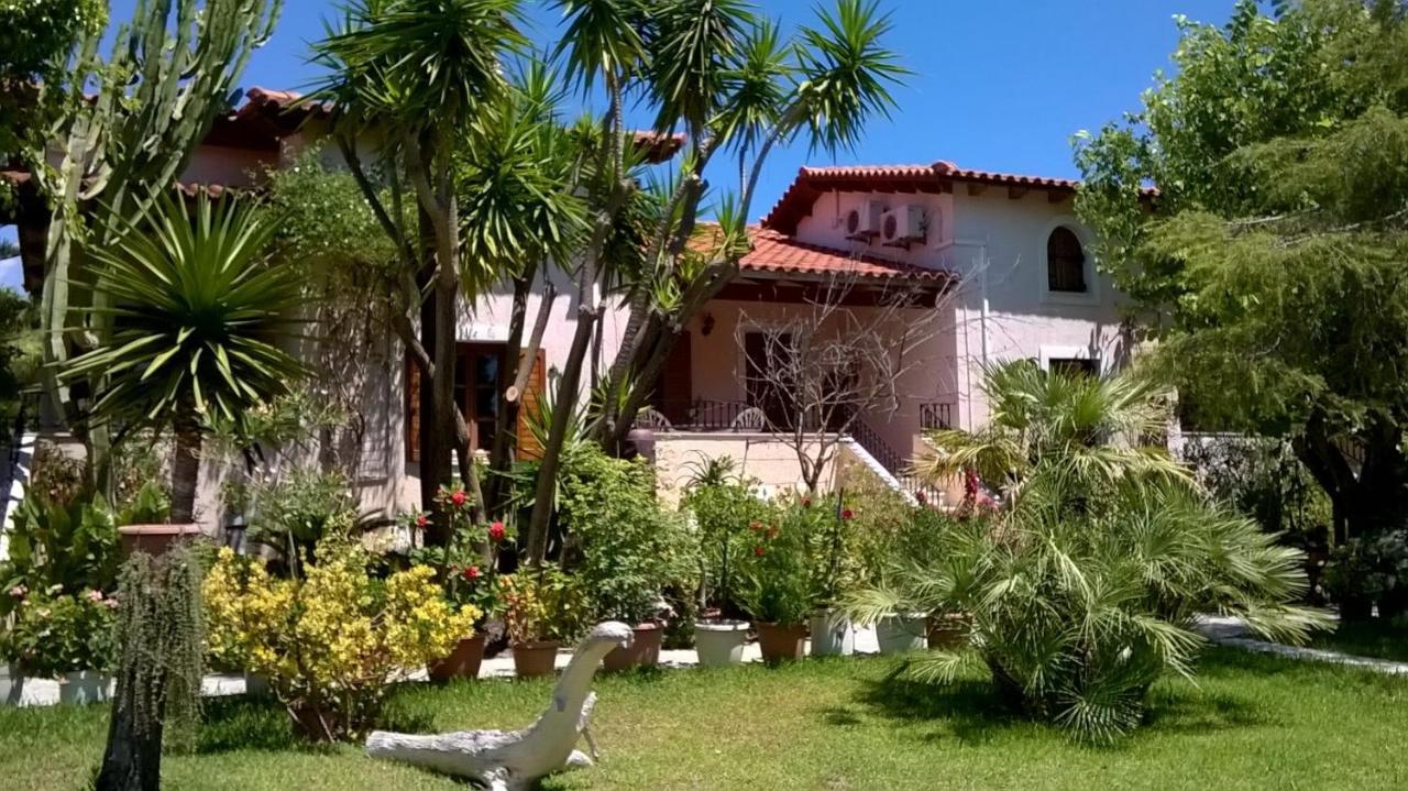 Baha-Ammes Apartamento Svoronata Exterior foto